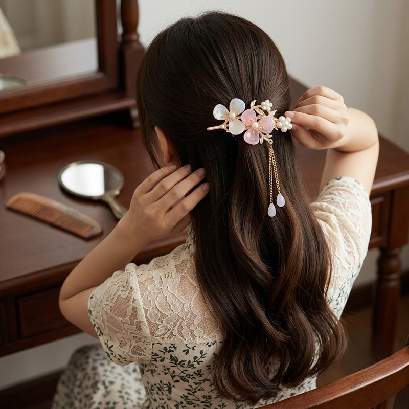 Blushing Flora Hair Pin