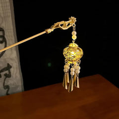 Orchid Fringe Lantern Hairpin