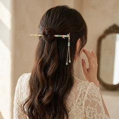 Emerald Bamboo Breeze Hair Stick