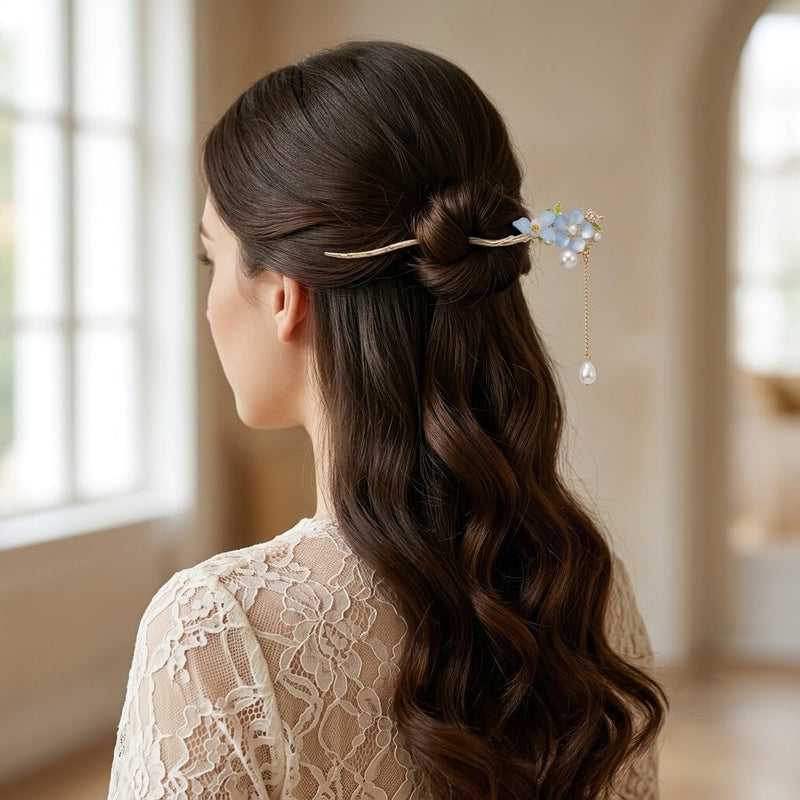 Dewy Forget-Me-Not Hair Stick