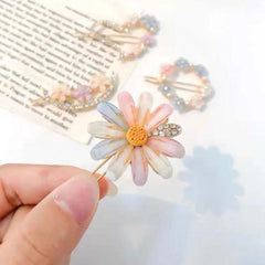 Bella Floral Hairclips