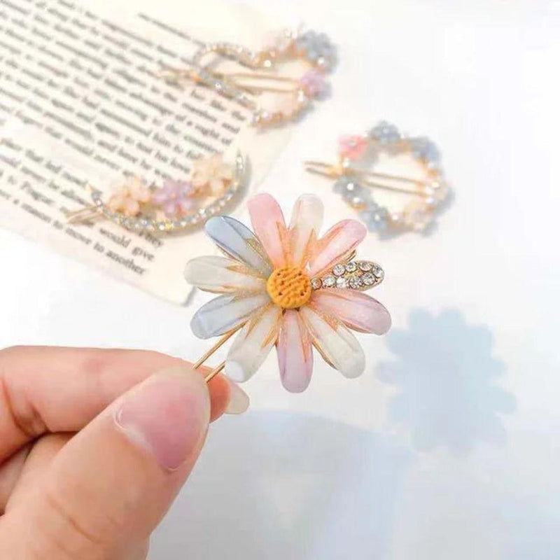 Bella Floral Hairclips