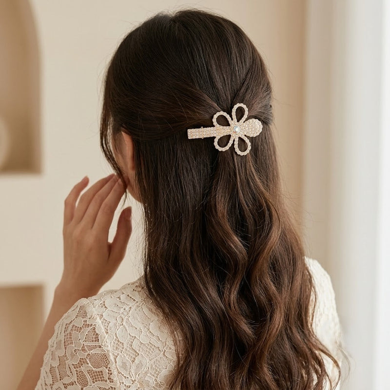 Rhinestone Studded Flower Hair Pin