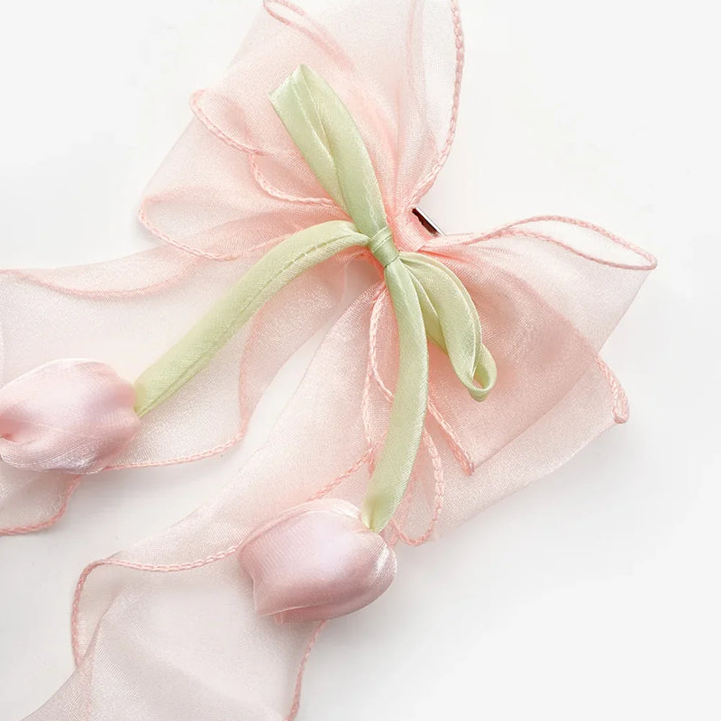 Powder Tulip Dangling Bow Clips