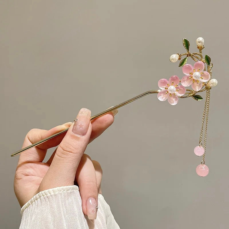 Pink Double Flower Fringe Hairpin