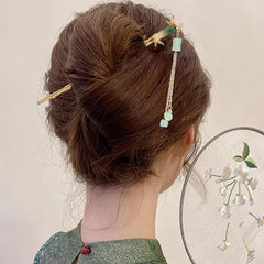 Emerald Bamboo Breeze Hair Stick
