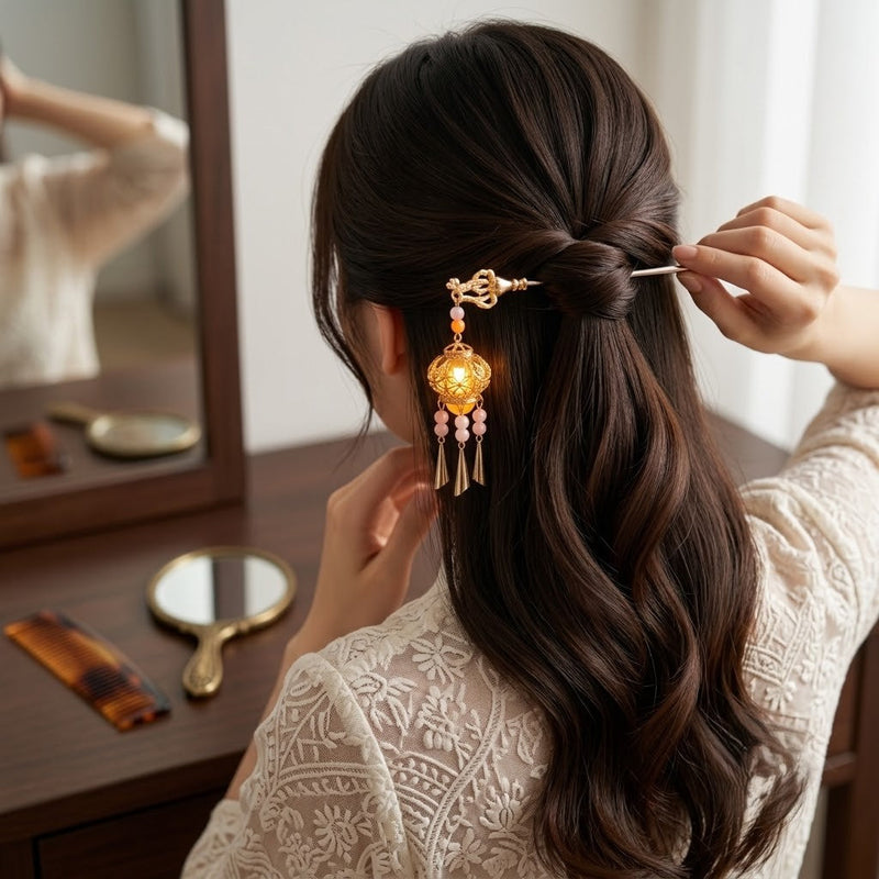 Orchid Fringe Lantern Hairpin